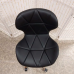 Стул мастера с подъемником SEASHELL BLACK